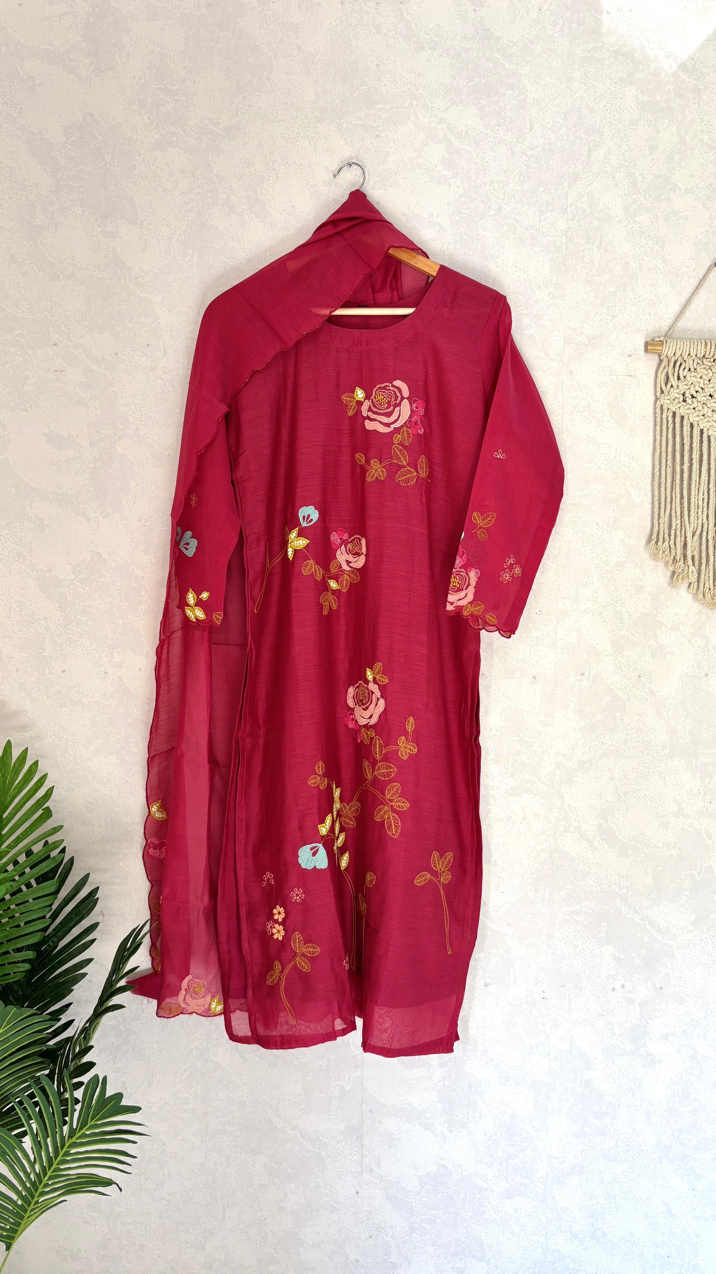 Appliqué Work Straight Cut Suit