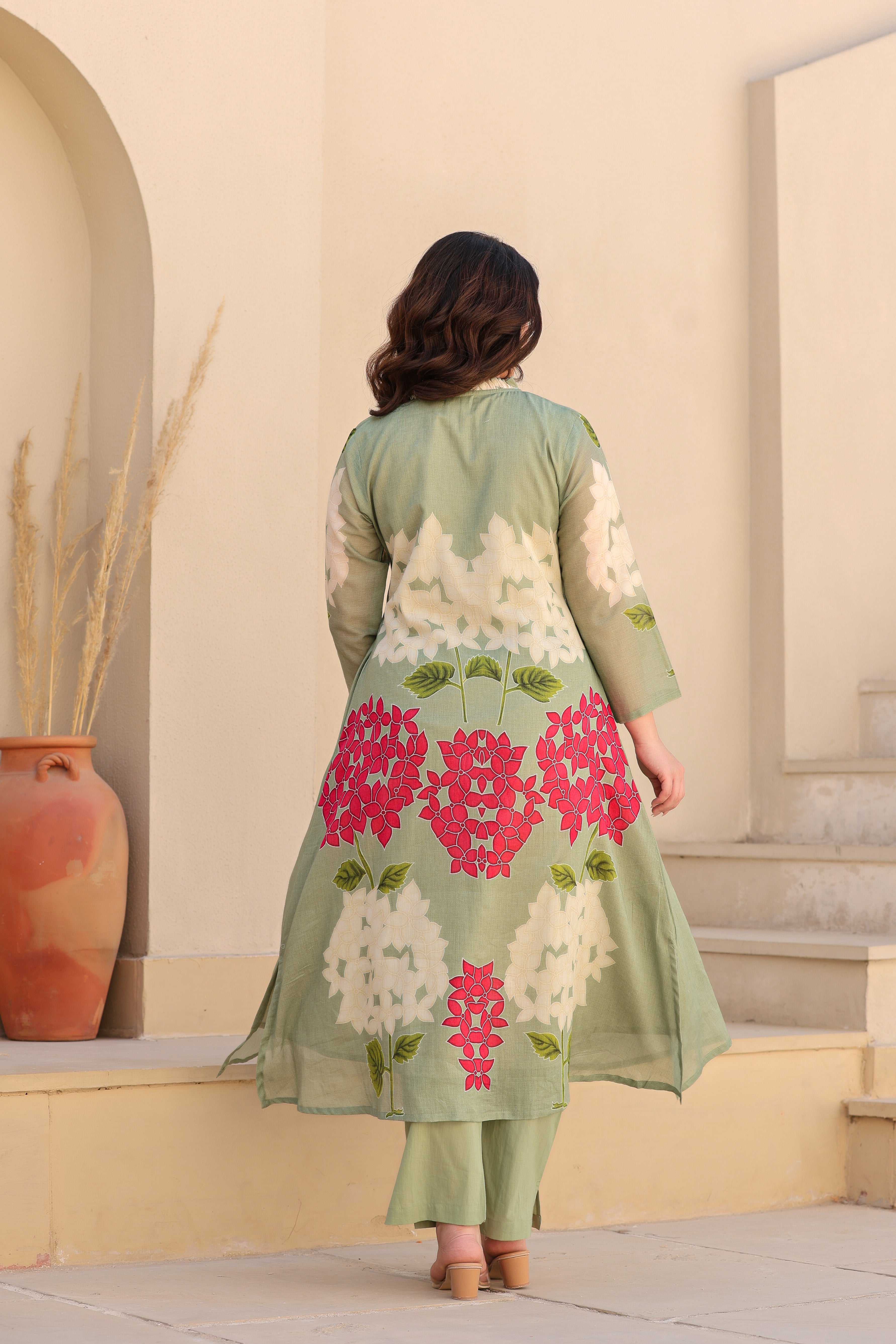 Elegant cotton 2 piece suit