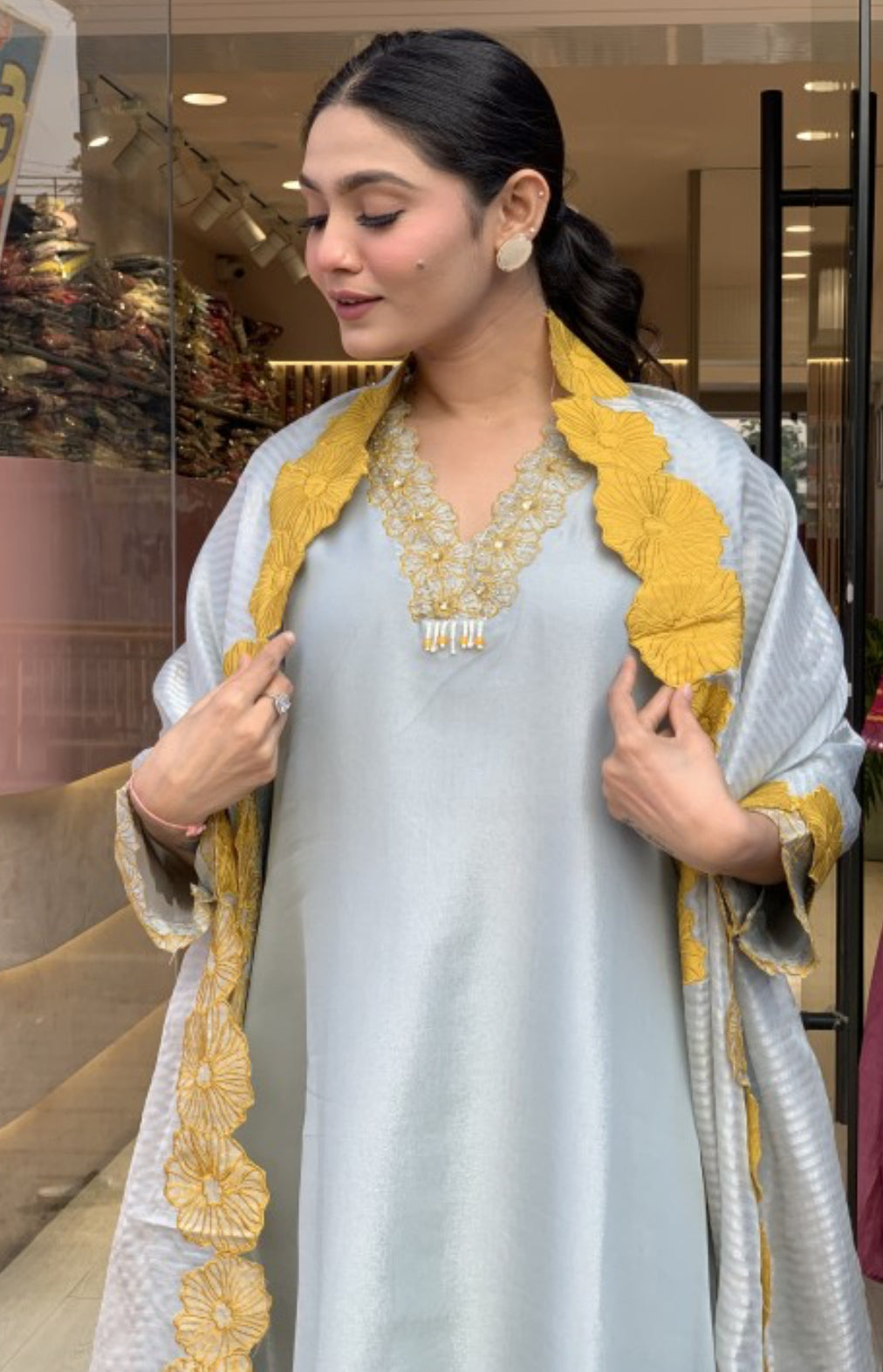 Pure Tissue Graceful Elegance Suit