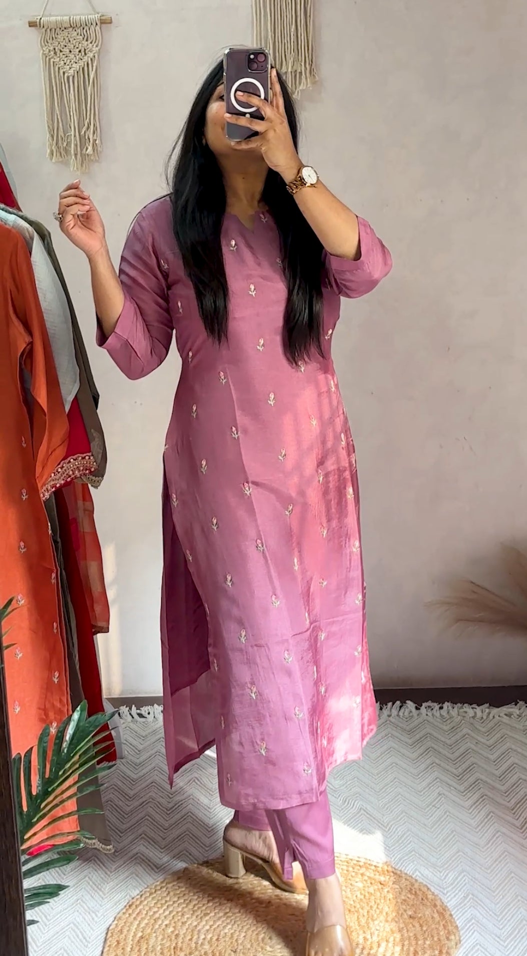 Pure Thread Work DOLA SILK SUIT.