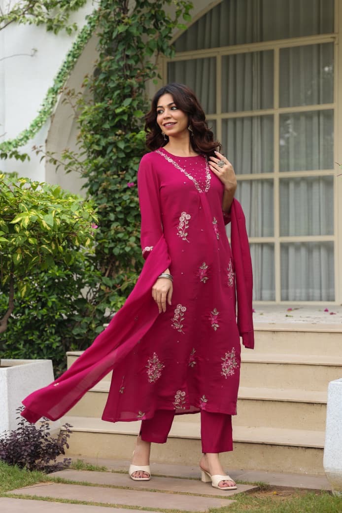 Classy Elegance in Mul Chanderi