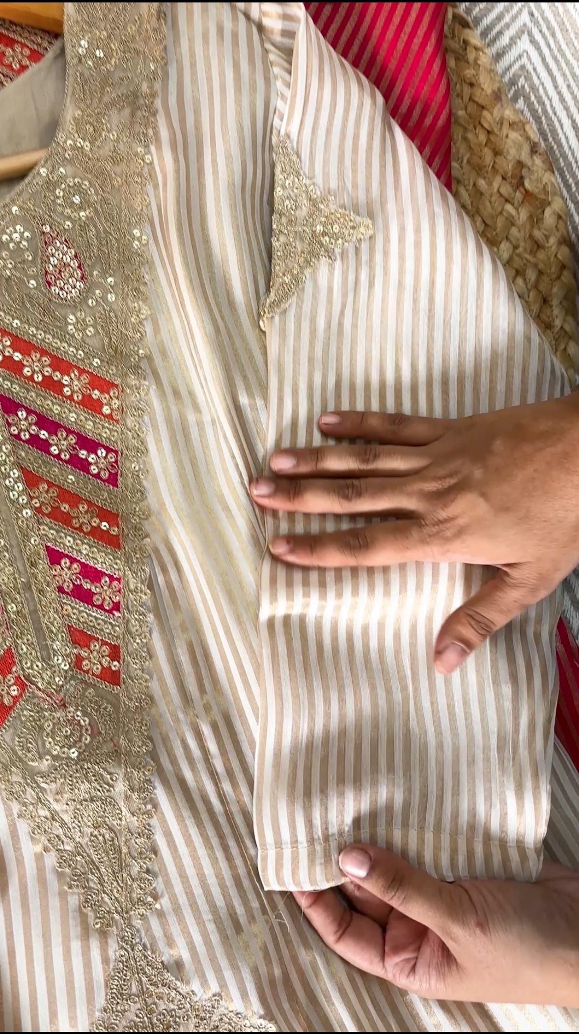 Shimmer Tissue lurex Graceful Elegance Suit