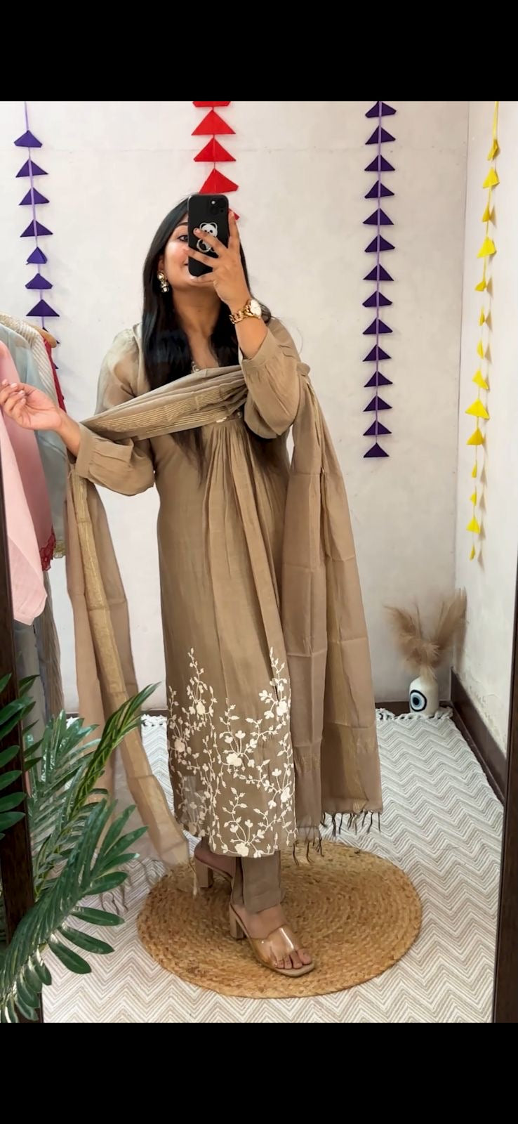 Classy Thread Work Premium Mul Chanderi Suit