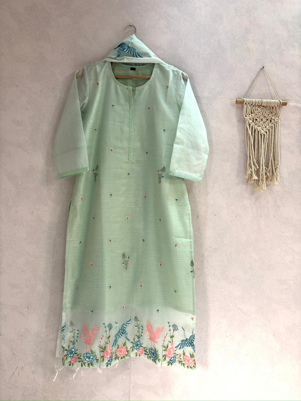 Kota Doriya Suit