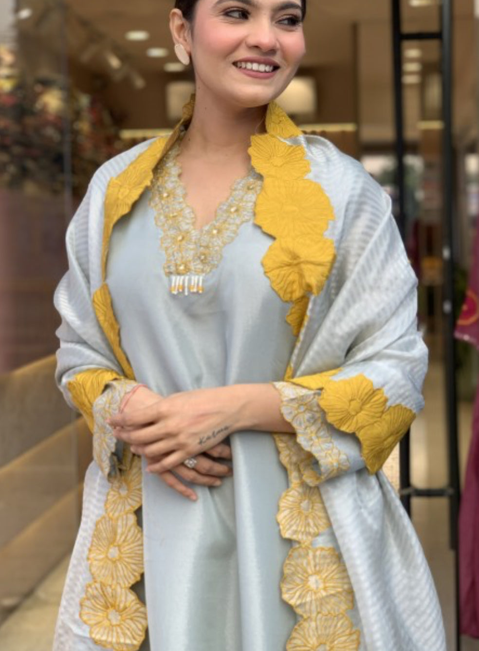 Pure Tissue Graceful Elegance Suit