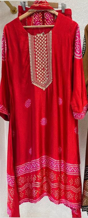 Royal Gajji Silk Bandhani Suit Sets
