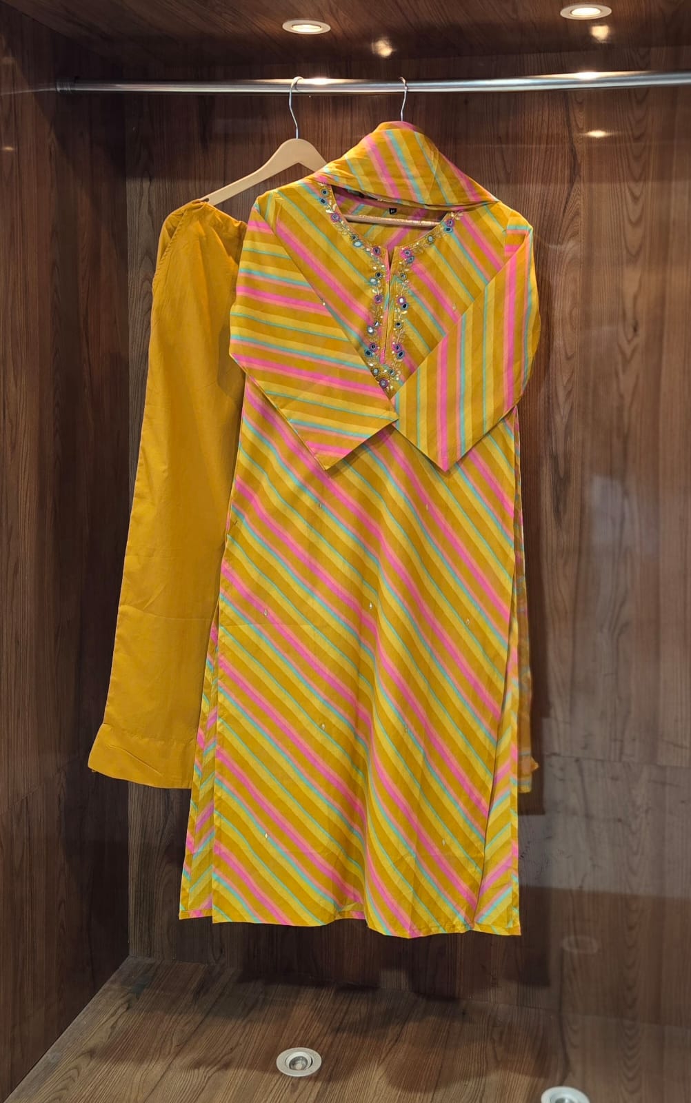 Leher Bloom Cotton Suit Sets