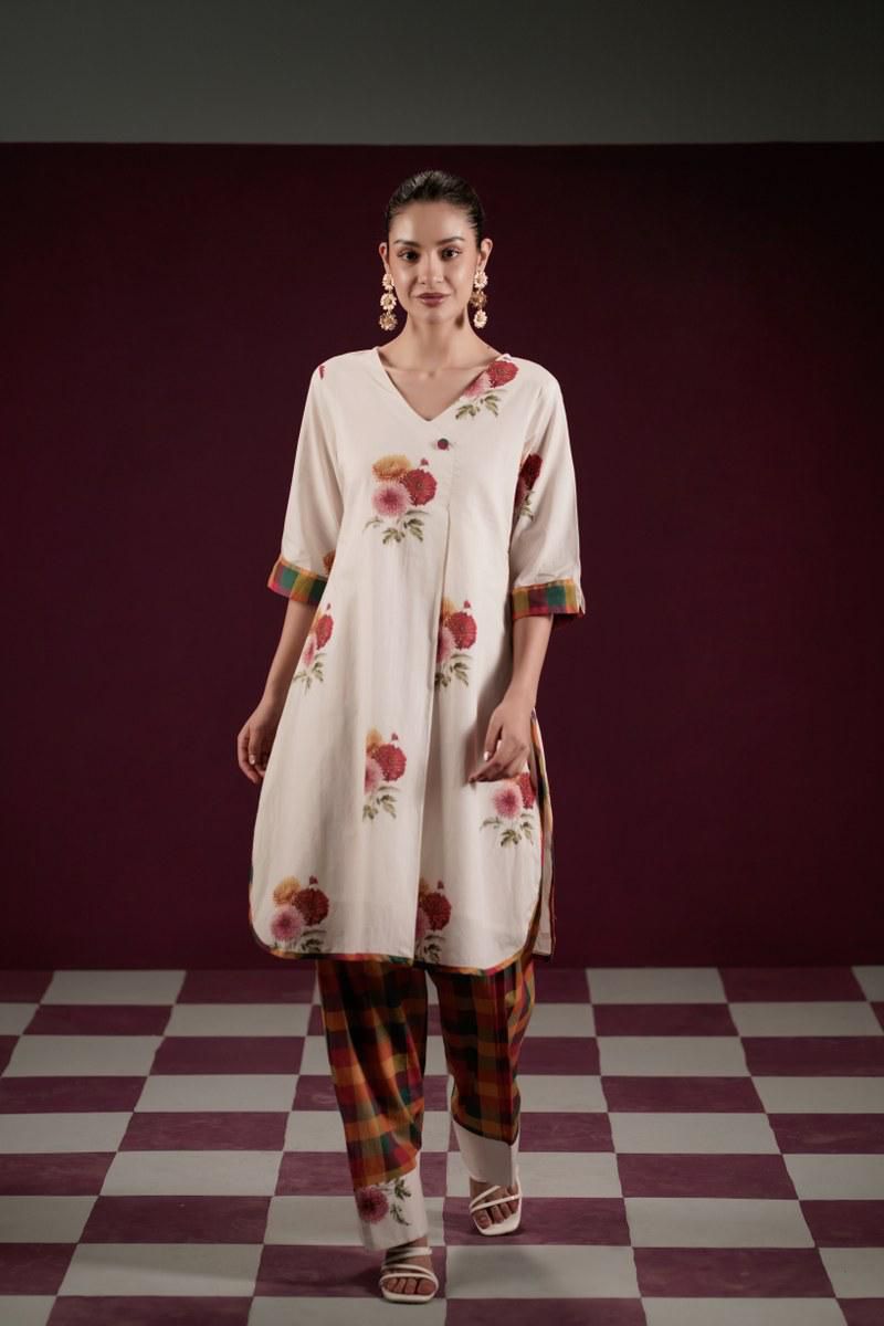 Gulmohar Ivory Mul Cotton Kurta Set with Farsi Salwar