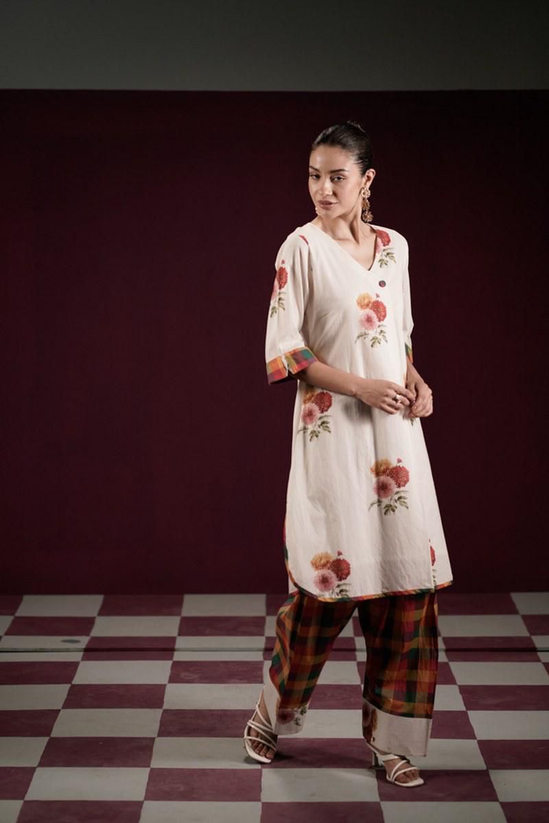 Gulmohar Ivory Mul Cotton Kurta Set with Farsi Salwar