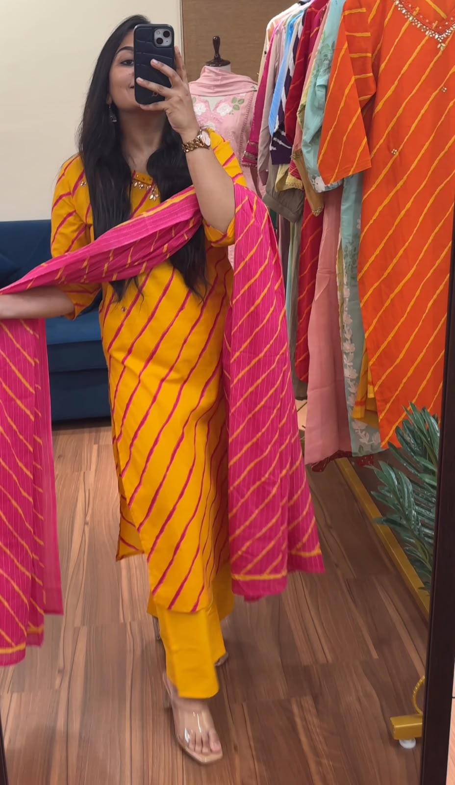 Rangreza Leheriya Cotton Suit Sets