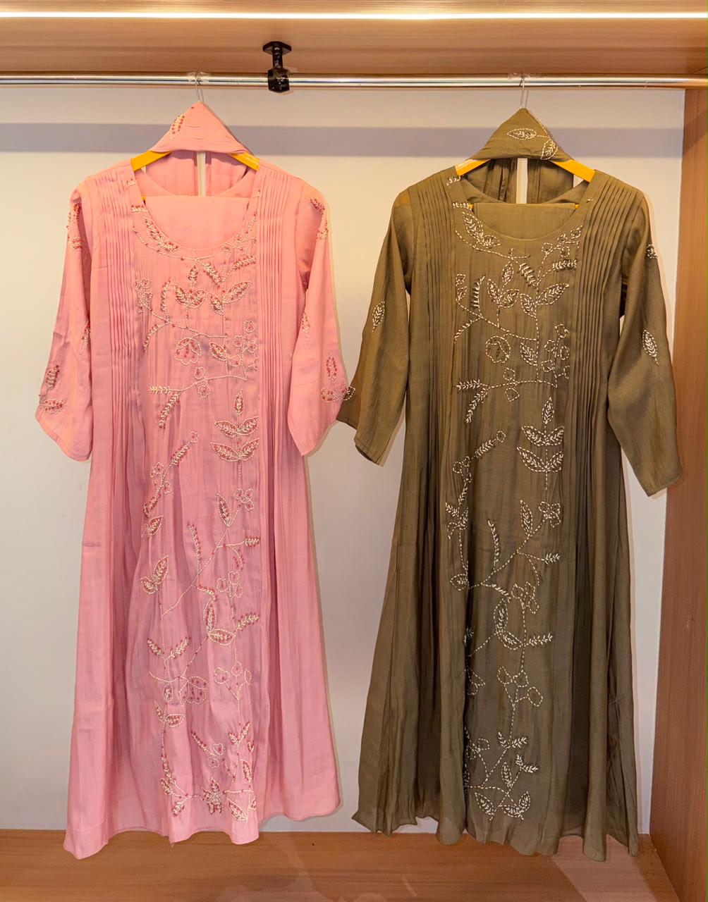 Nazaakat Mul Chanderi Suit Sets