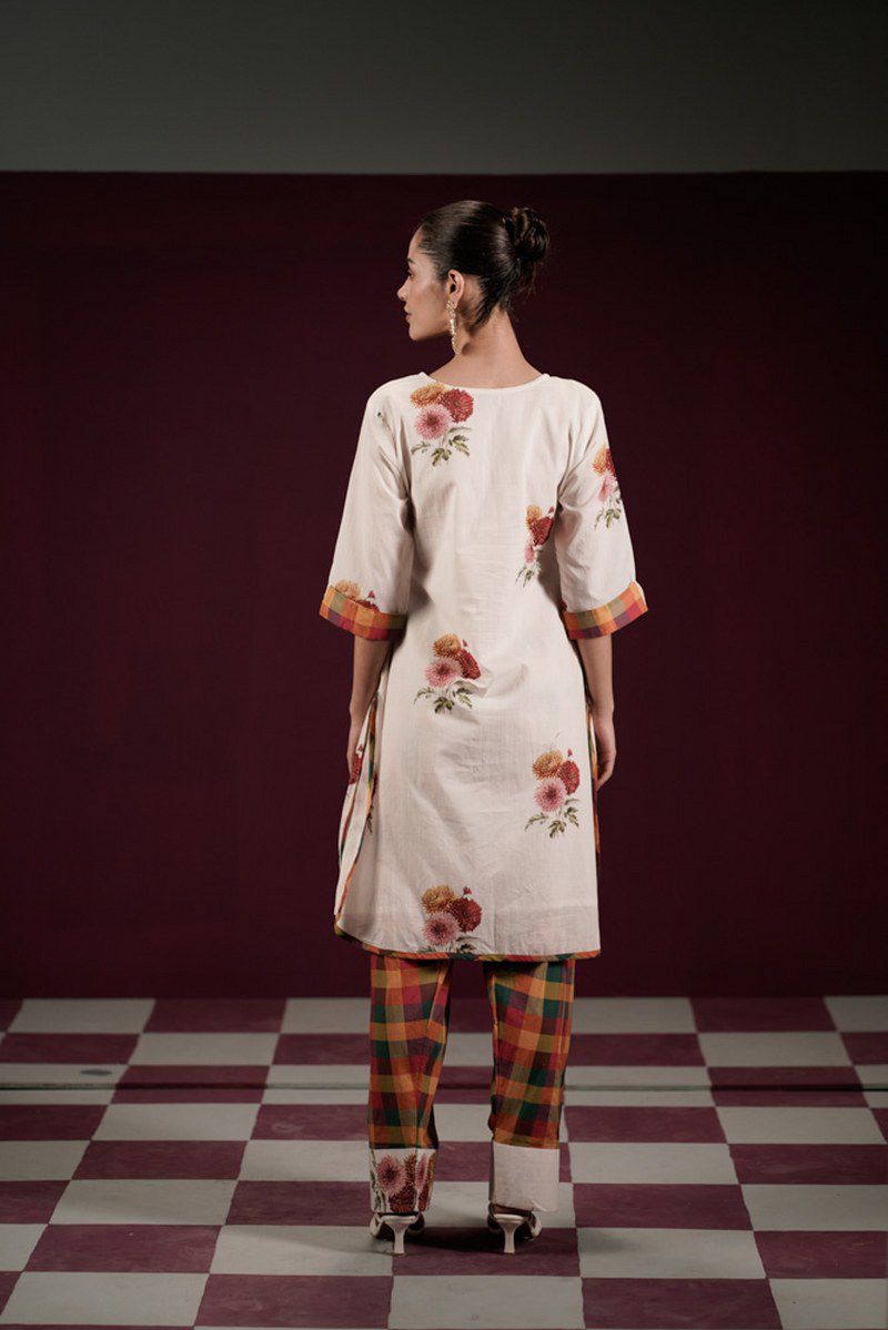 Gulmohar Ivory Mul Cotton Kurta Set with Farsi Salwar