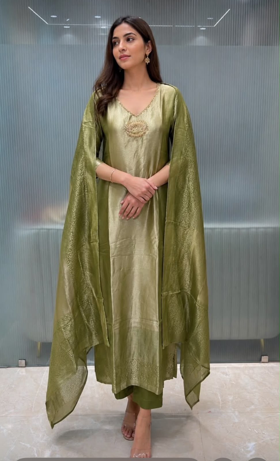 Ruhani Jacquard Tissue Handwork Suit Sets